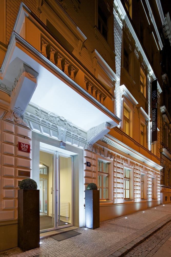 Red&Blue Design Hotel Prag Exterior foto