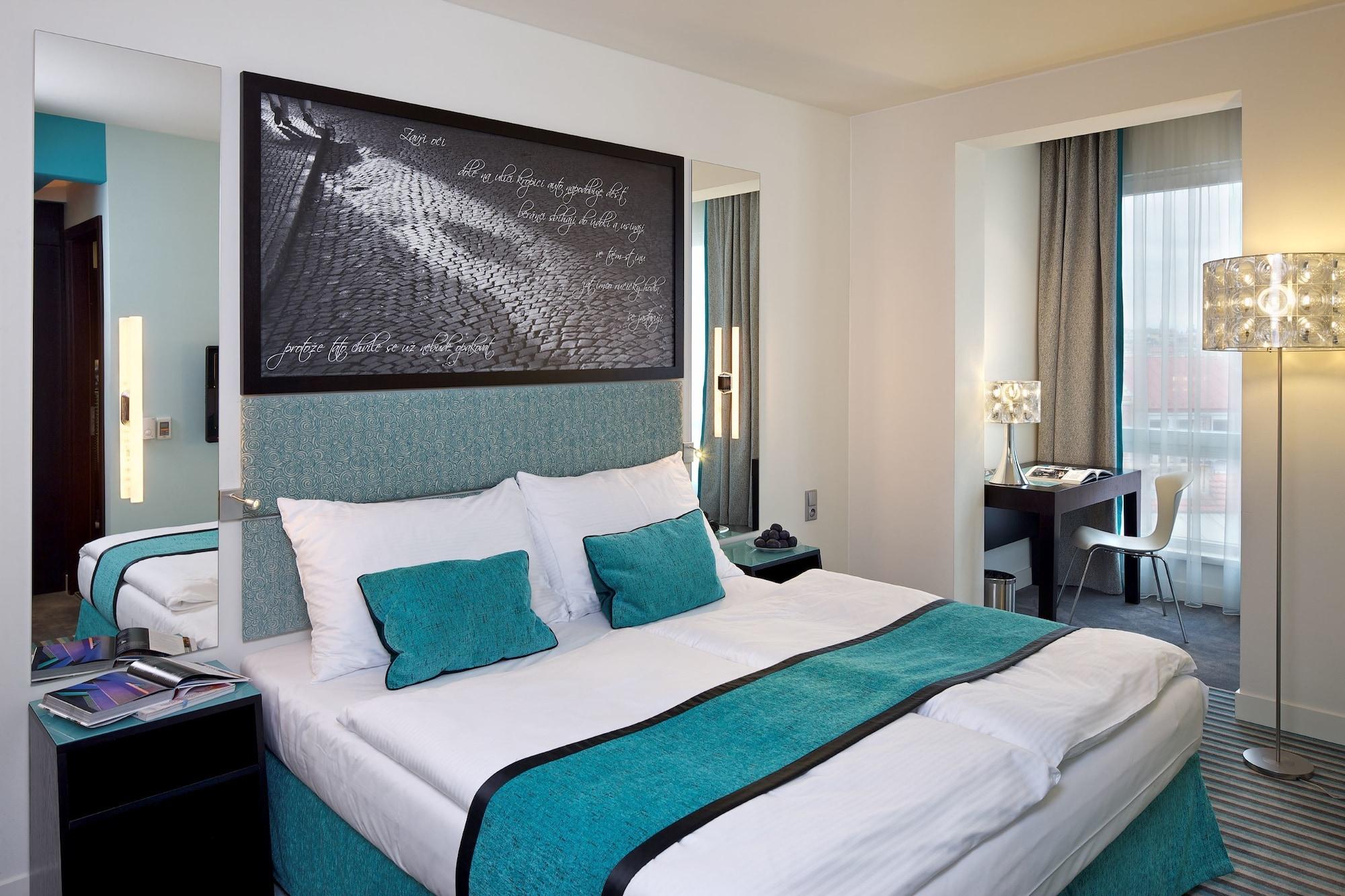 Red&Blue Design Hotel Prag Exterior foto