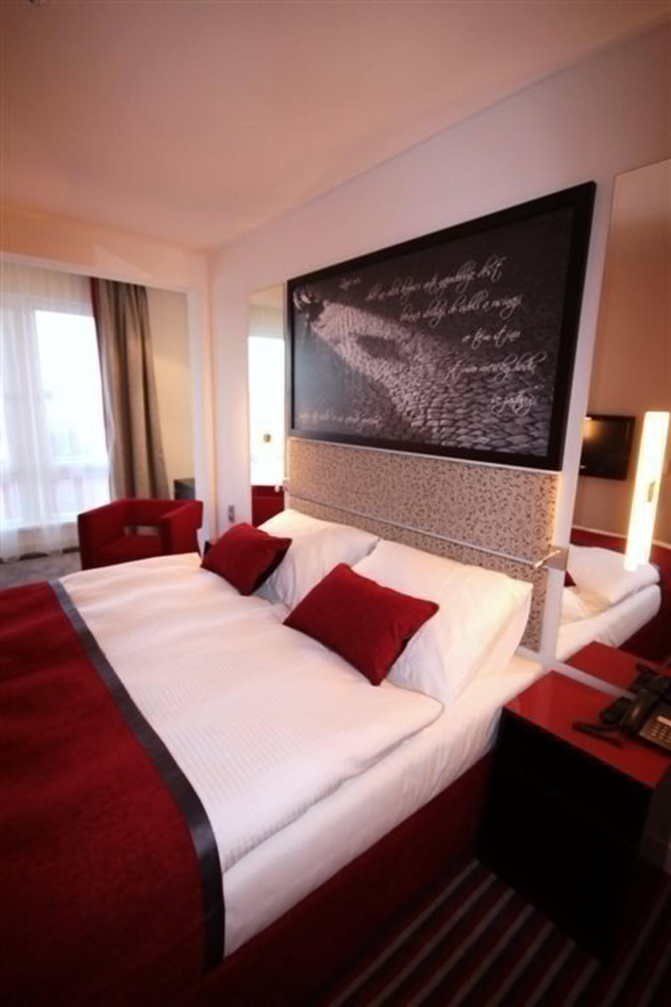 Red&Blue Design Hotel Prag Exterior foto