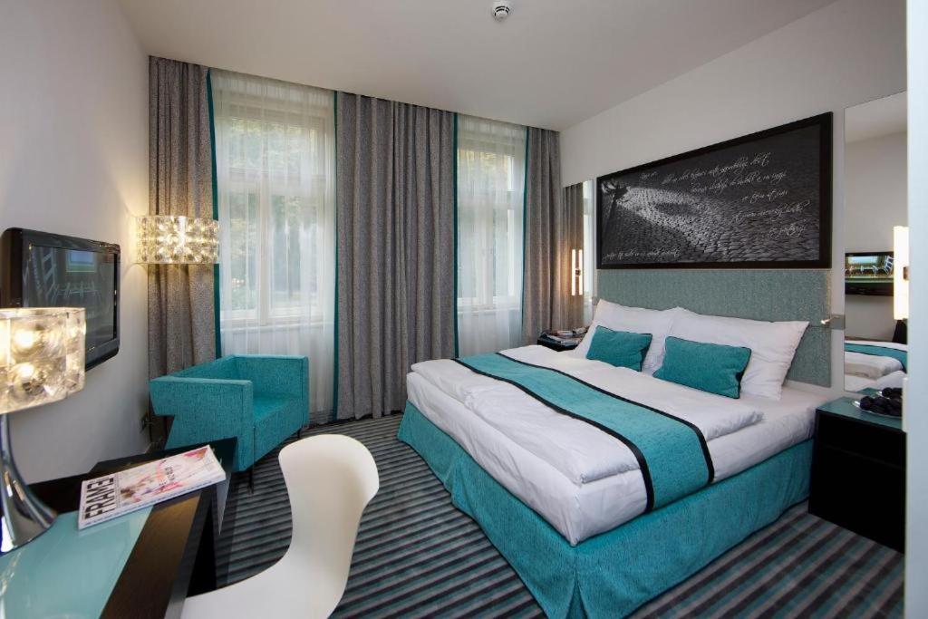 Red&Blue Design Hotel Prag Exterior foto