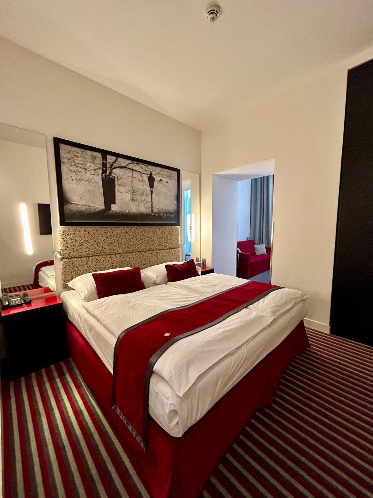 Red&Blue Design Hotel Prag Zimmer foto