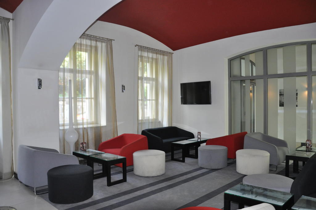 Red&Blue Design Hotel Prag Exterior foto