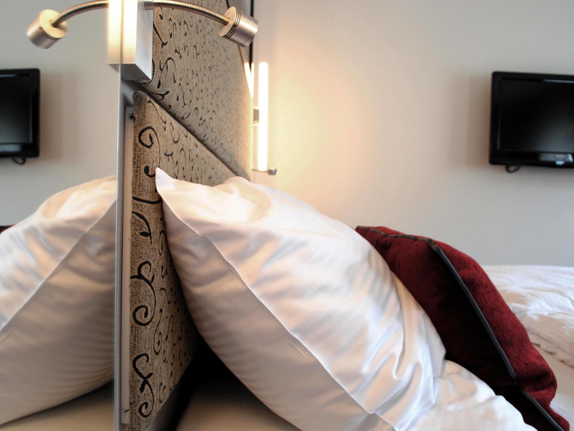 Red&Blue Design Hotel Prag Exterior foto