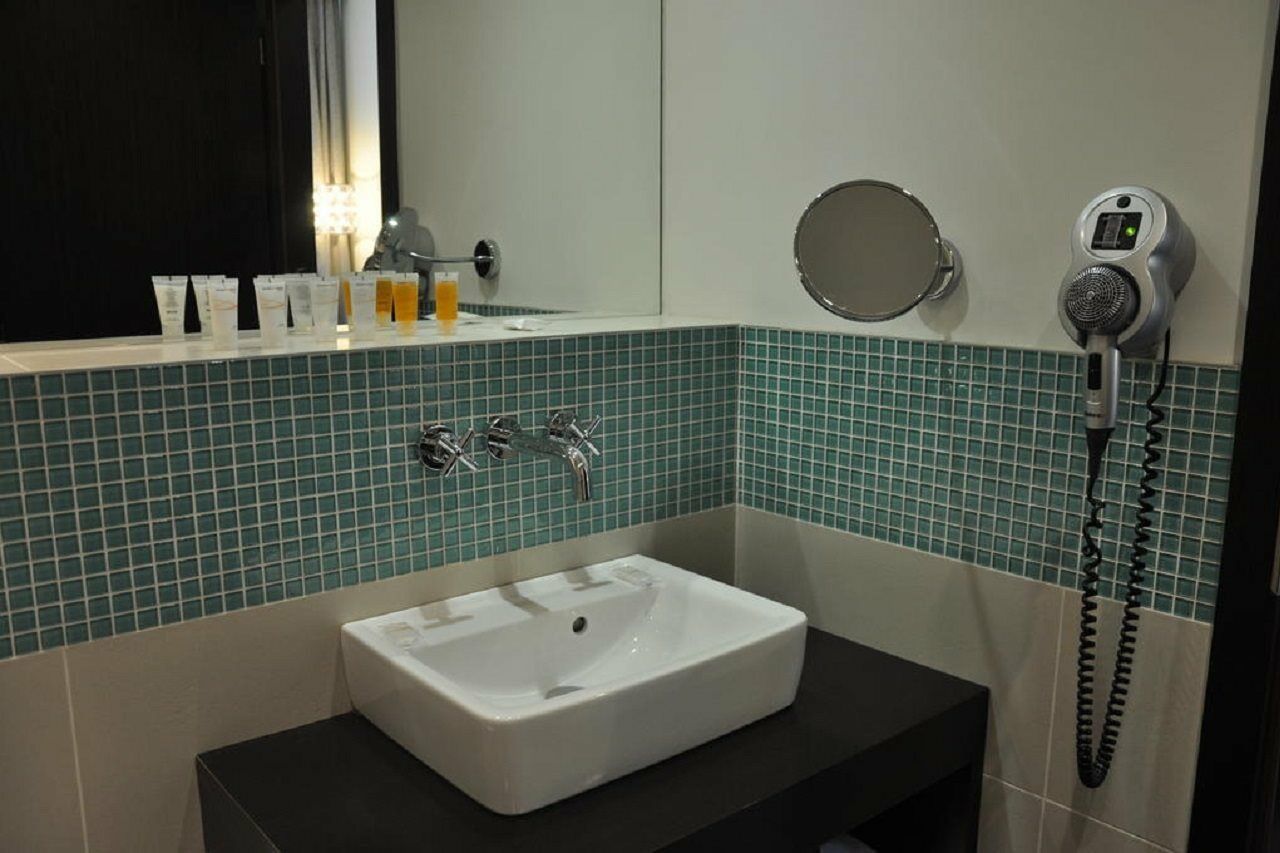 Red&Blue Design Hotel Prag Exterior foto
